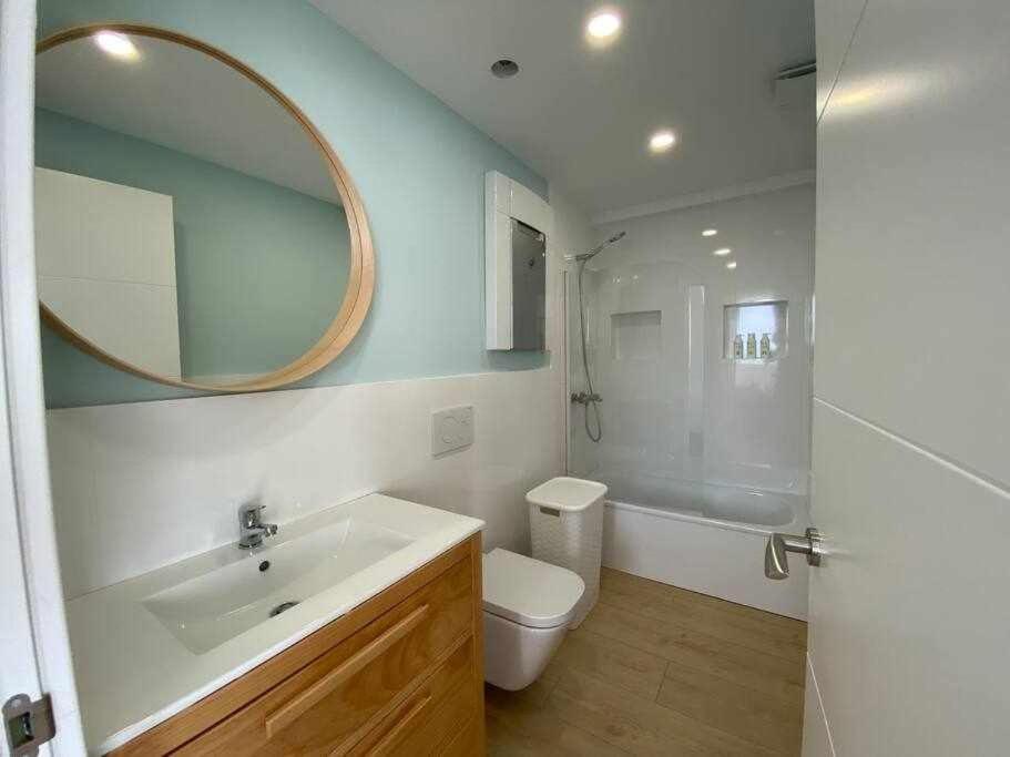 סואנסס Apartamento Sunset Con Vistas Playa De Los Locos מראה חיצוני תמונה